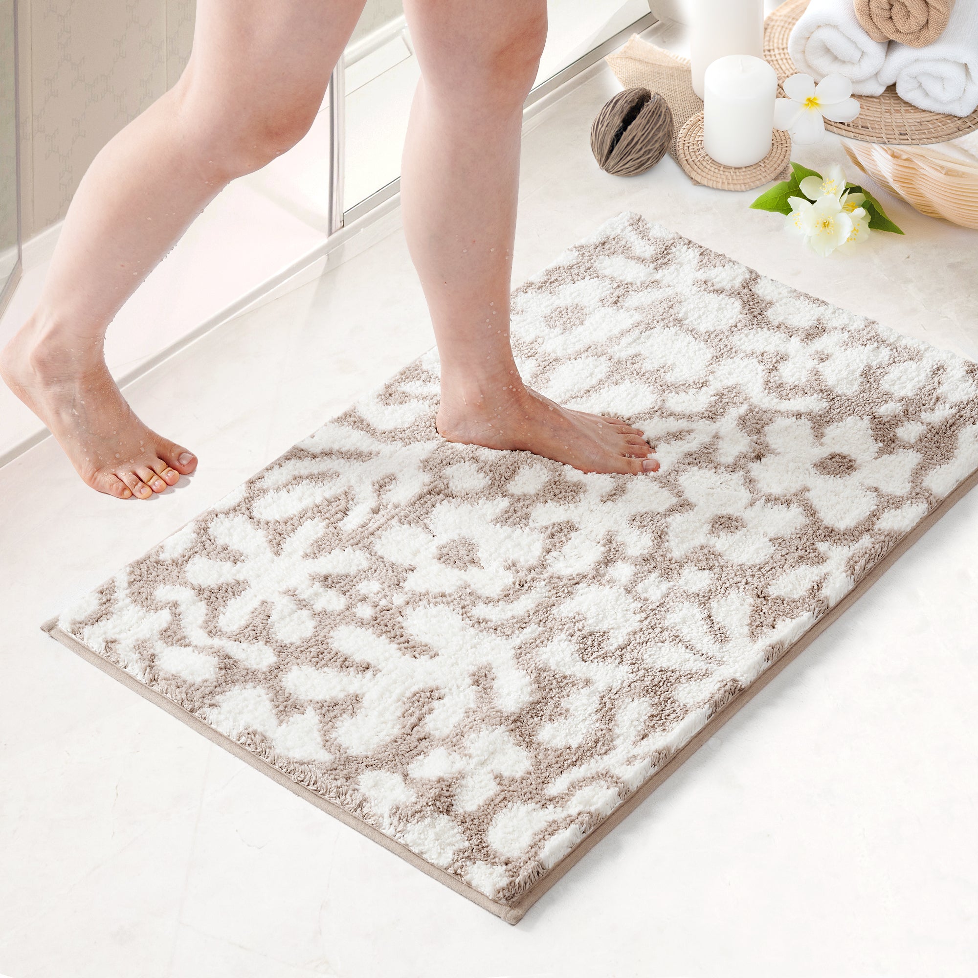 Deconovo Non-Slip Flower Pattern Tufted Bathroom Mat, Machine Washable