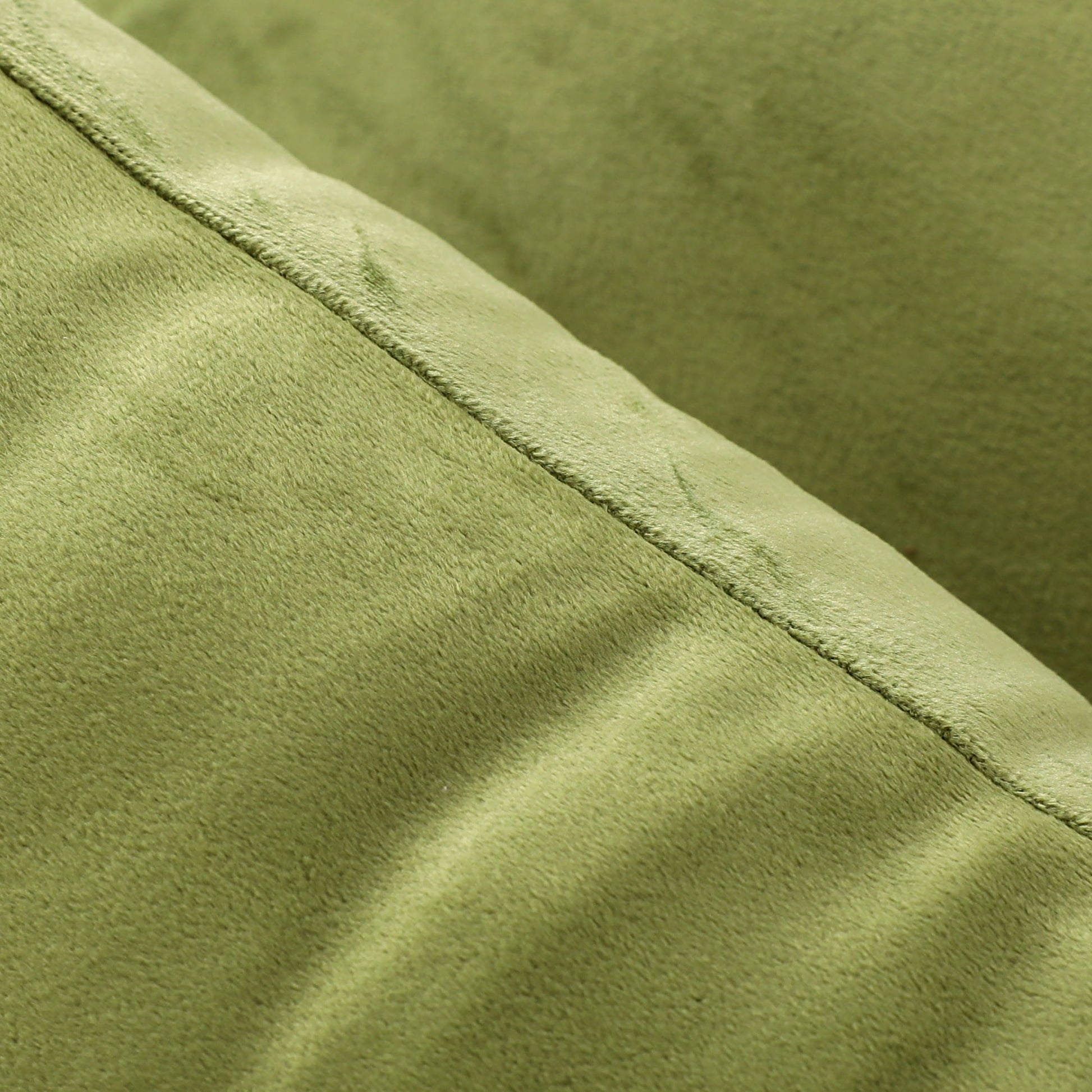 Green-Velvet