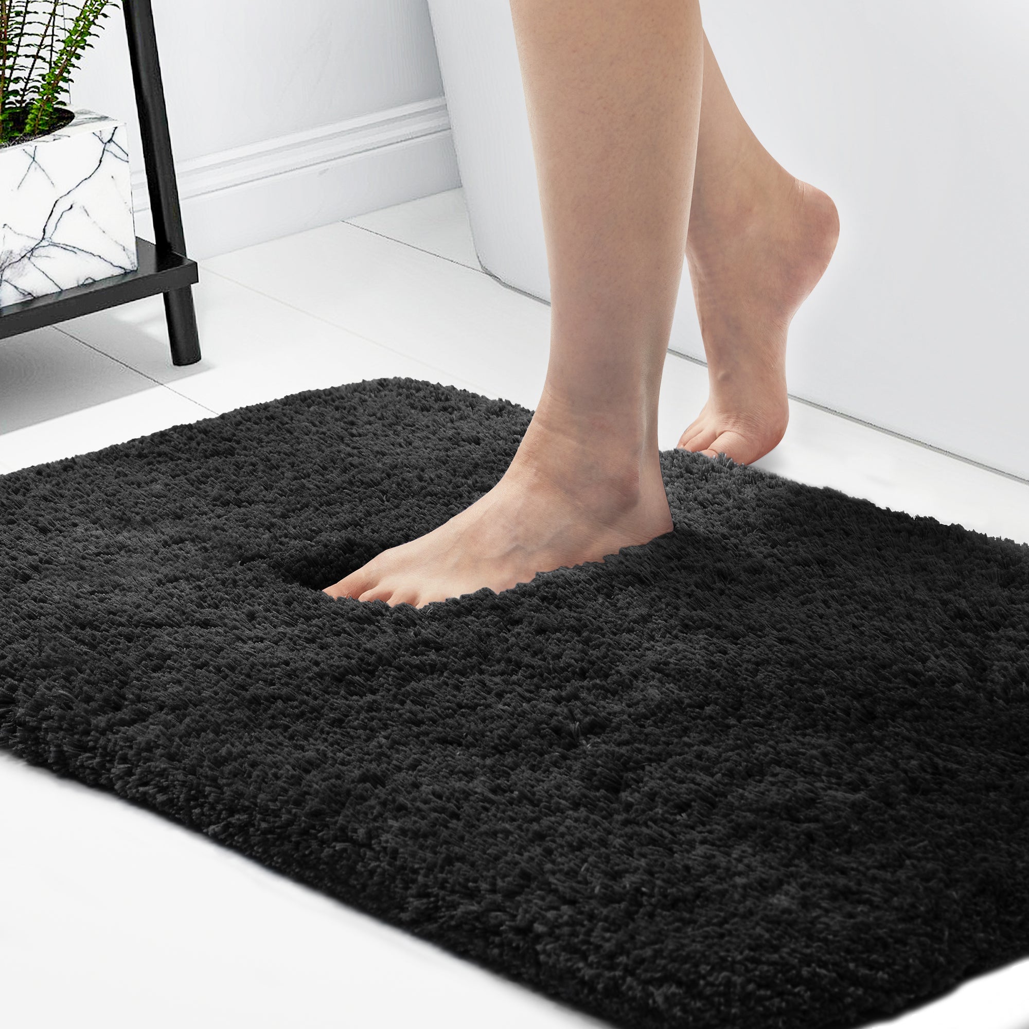 Deconovo Plush Non-Slip Bath Mat – Super Absorbent Rug (1 PC)