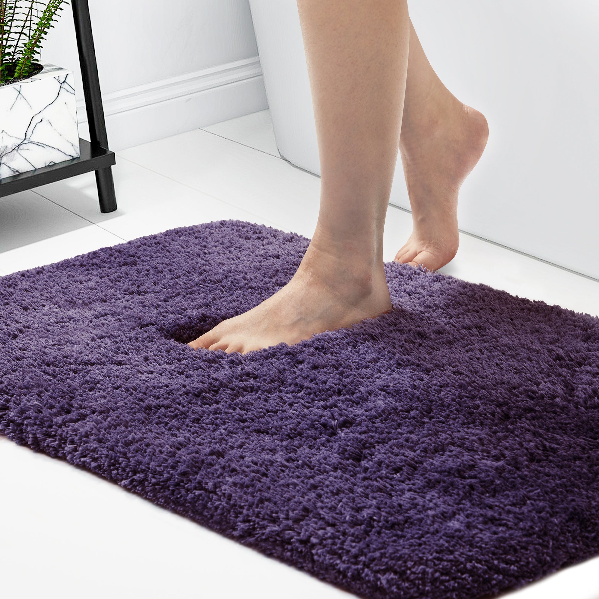 Deconovo Plush Non-Slip Bath Mat – Super Absorbent Rug (1 PC)