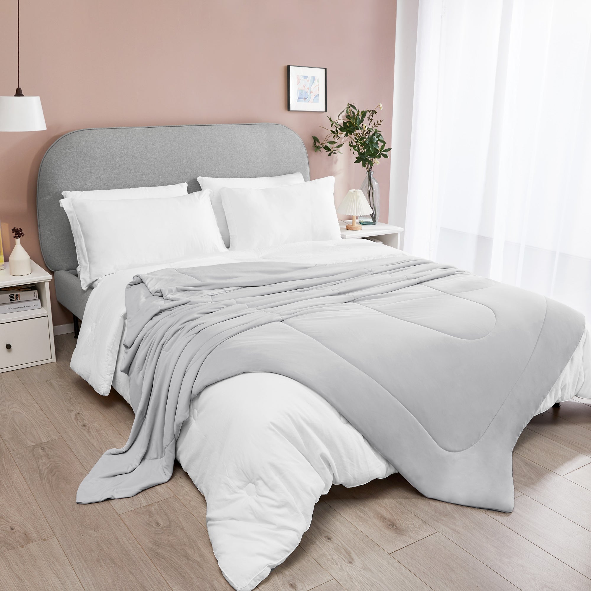 Deconovo Lightweight Cooling Comforter for Hot Sleepers, OEKO-TEX