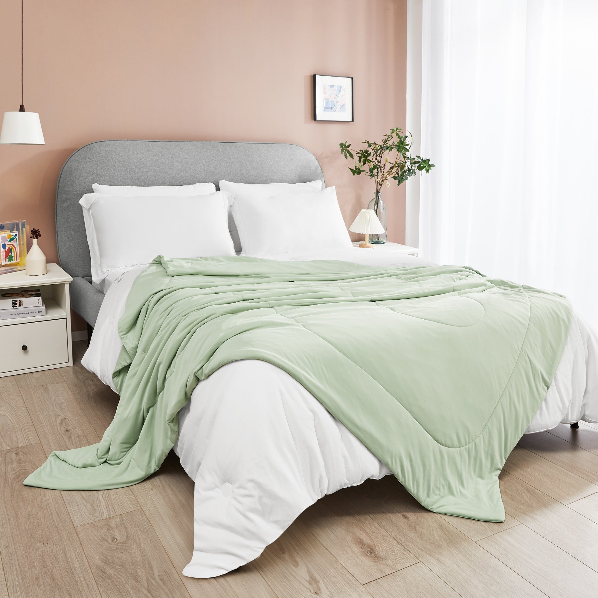 Deconovo Lightweight Cooling Comforter for Hot Sleepers, OEKO-TEX