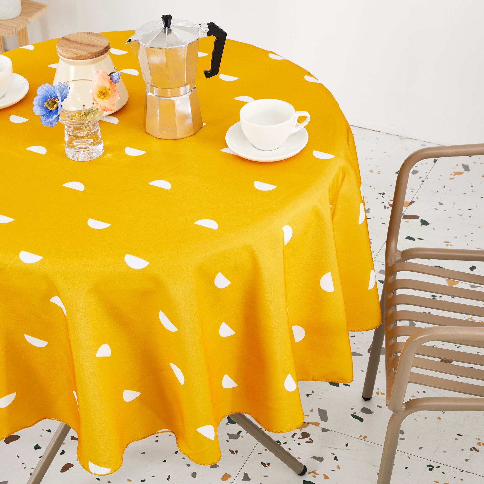 YellowRound