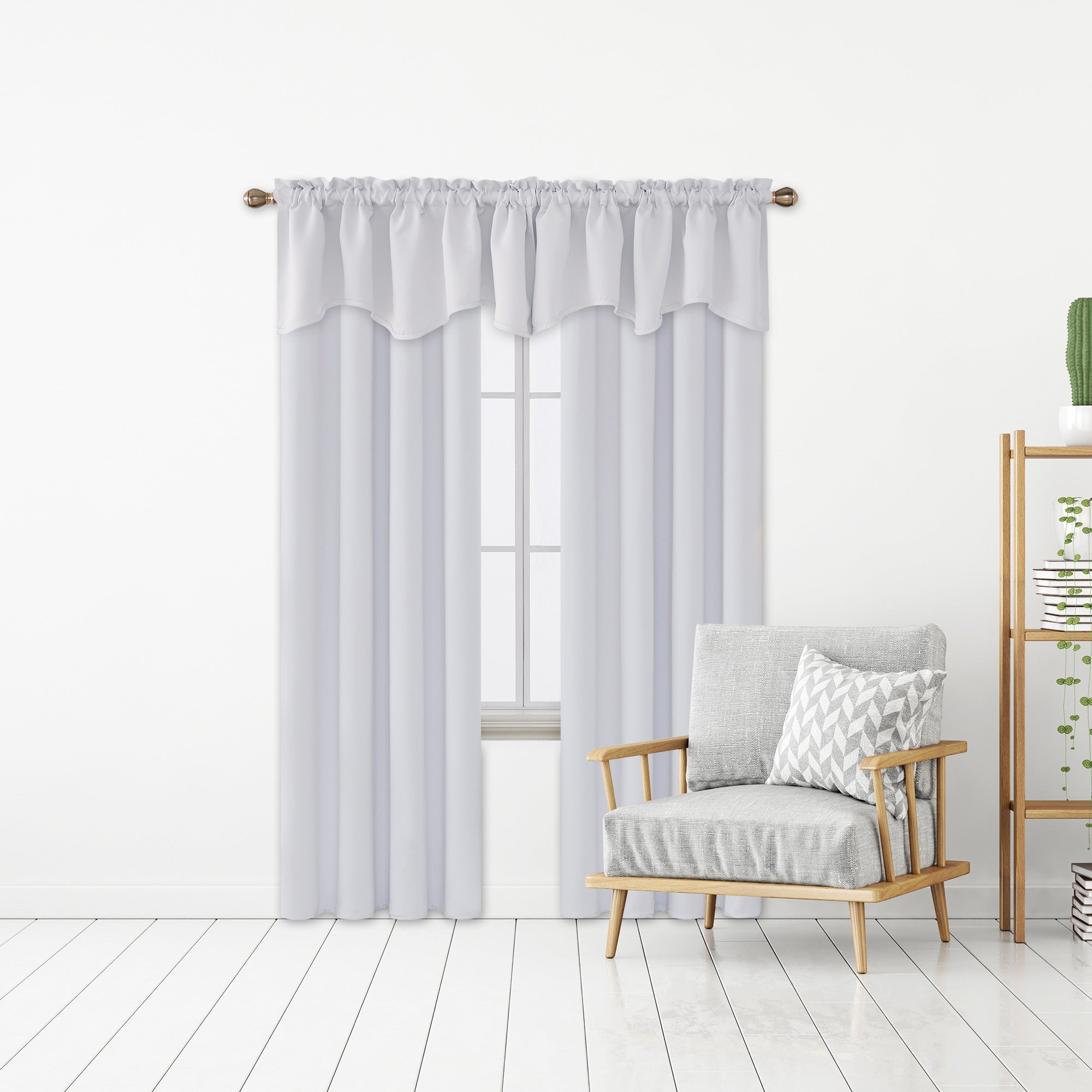 Light Greyish White