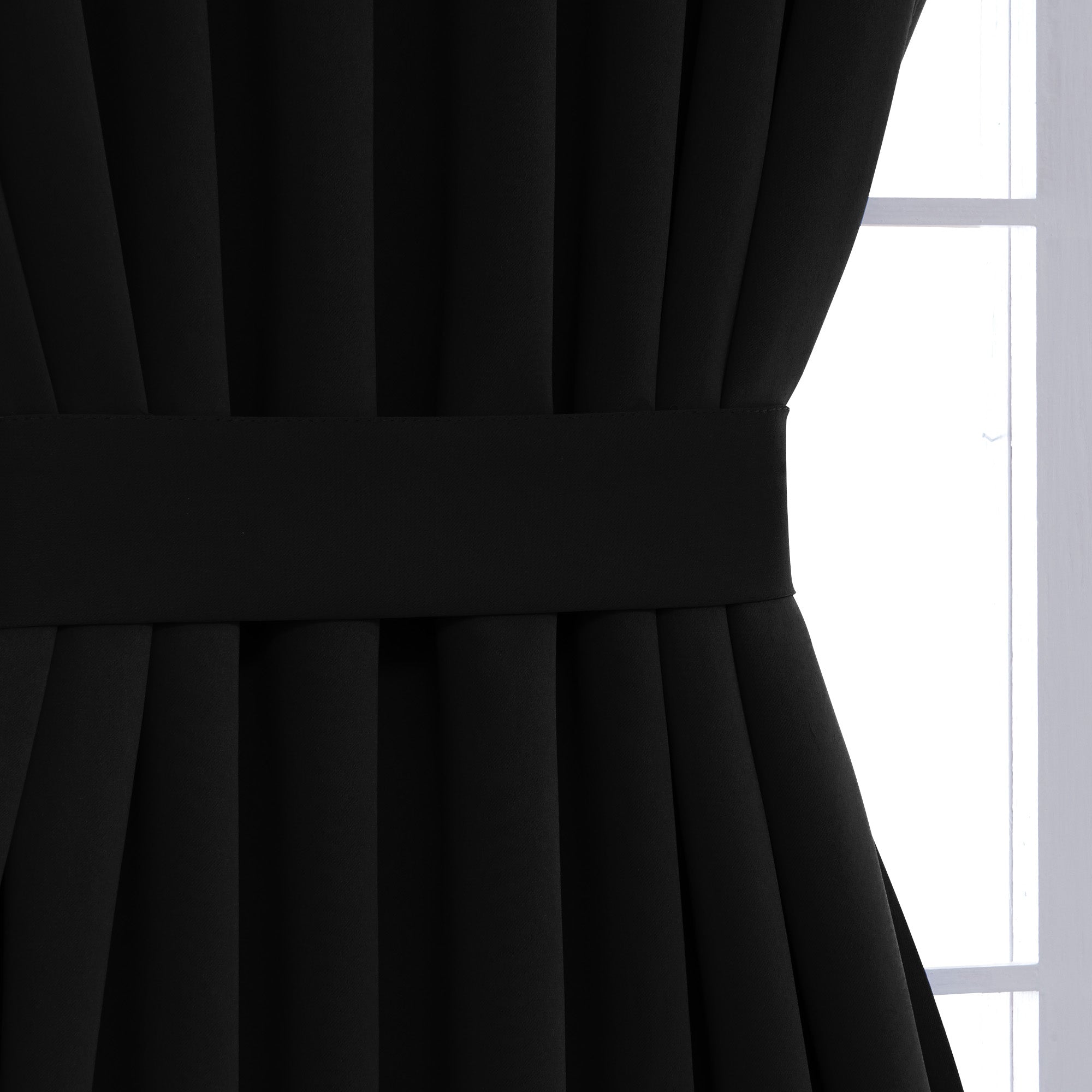 Black25W x 40L